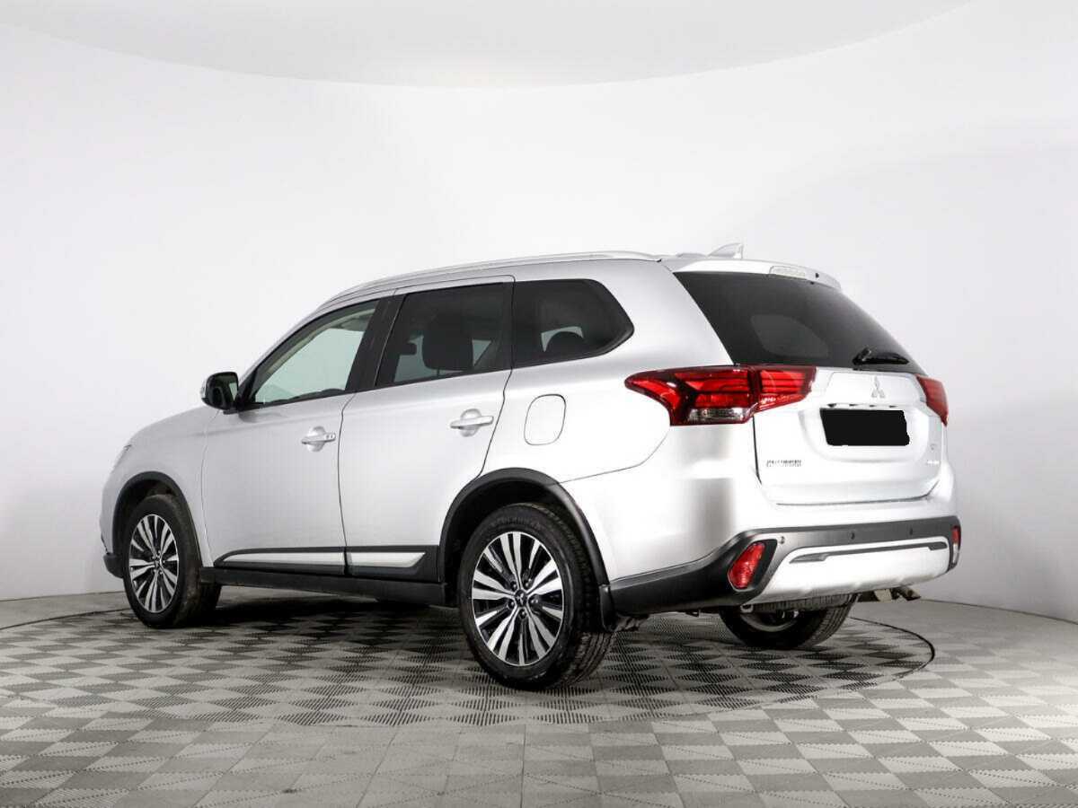 Mitsubishi Outlander, 2019 - 71 230 км. | Фото №6