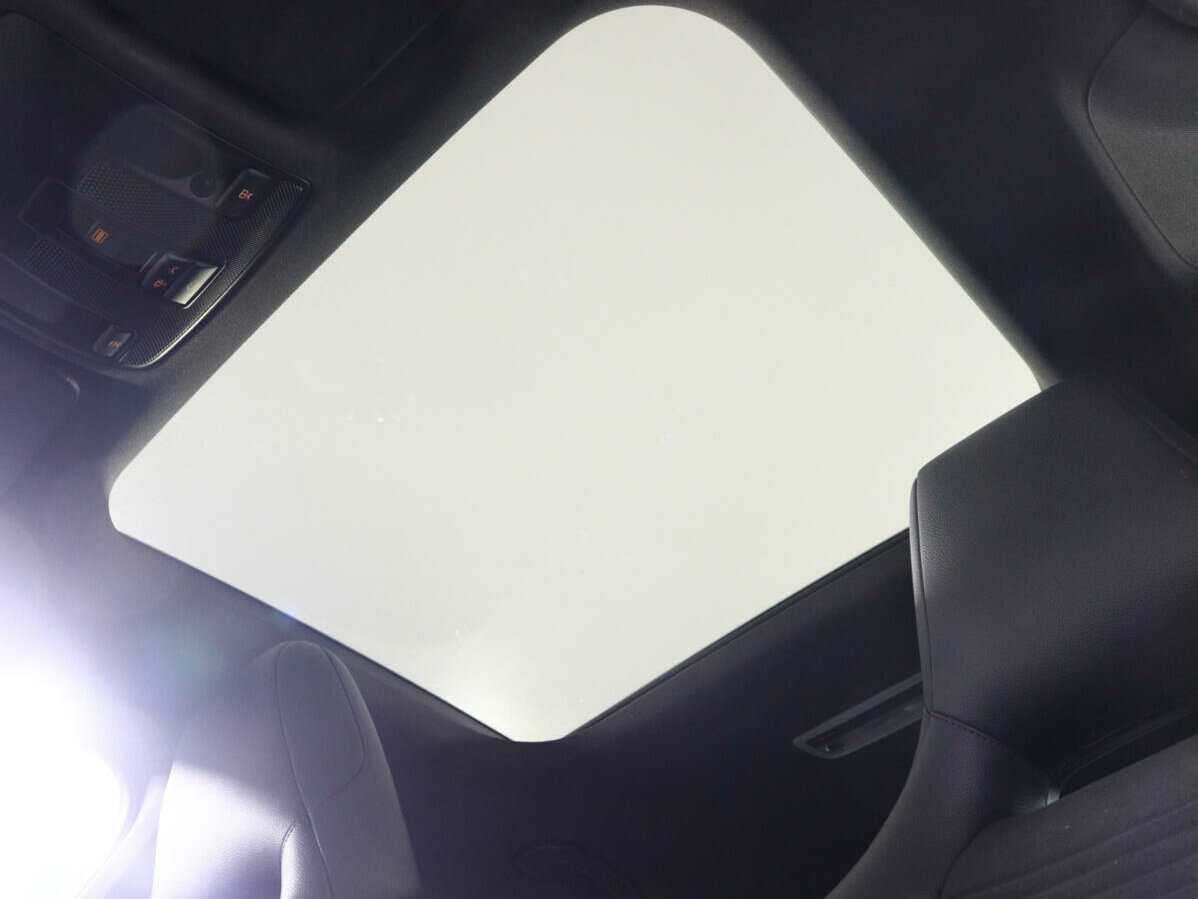 Mercedes-Benz CLA 200, 2016 Фото №13