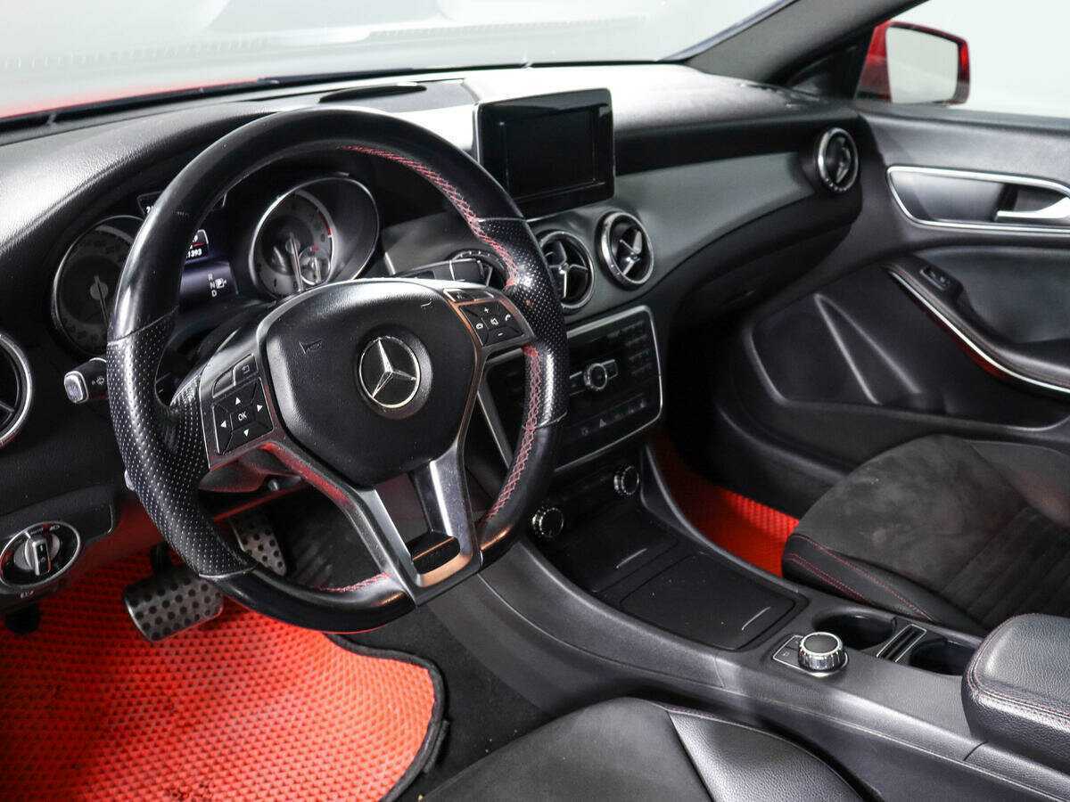 Mercedes-Benz CLA 200, 2013 Фото №12