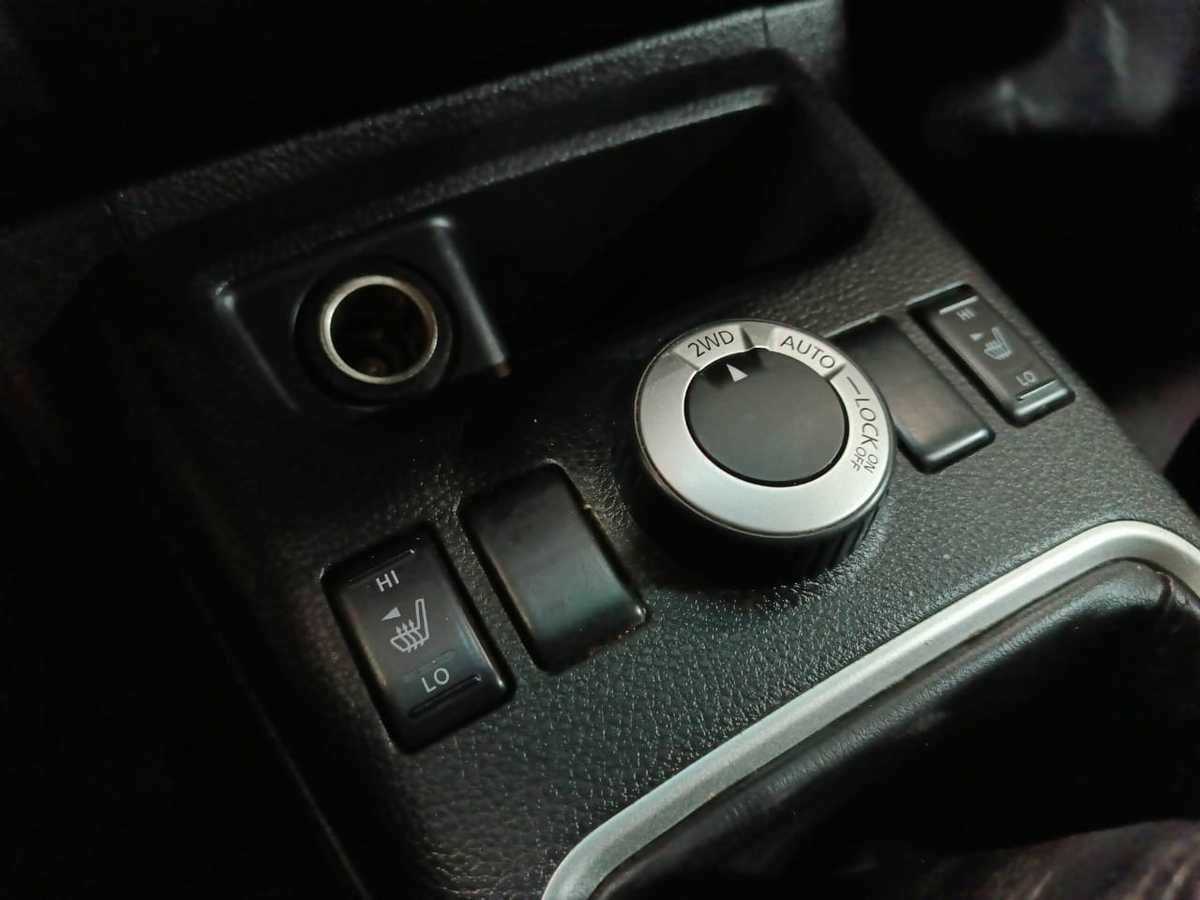 Nissan X-Trail, 2012 Фото №14