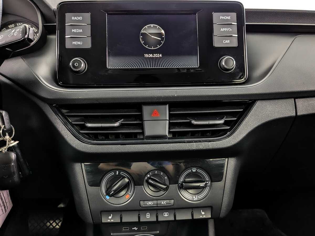 Skoda Rapid, 2020 Фото №13