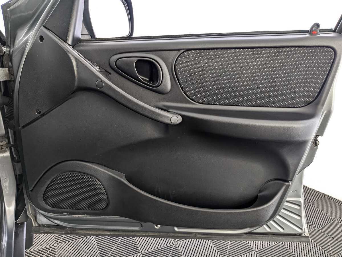 Chevrolet Niva, 2019 Фото №21