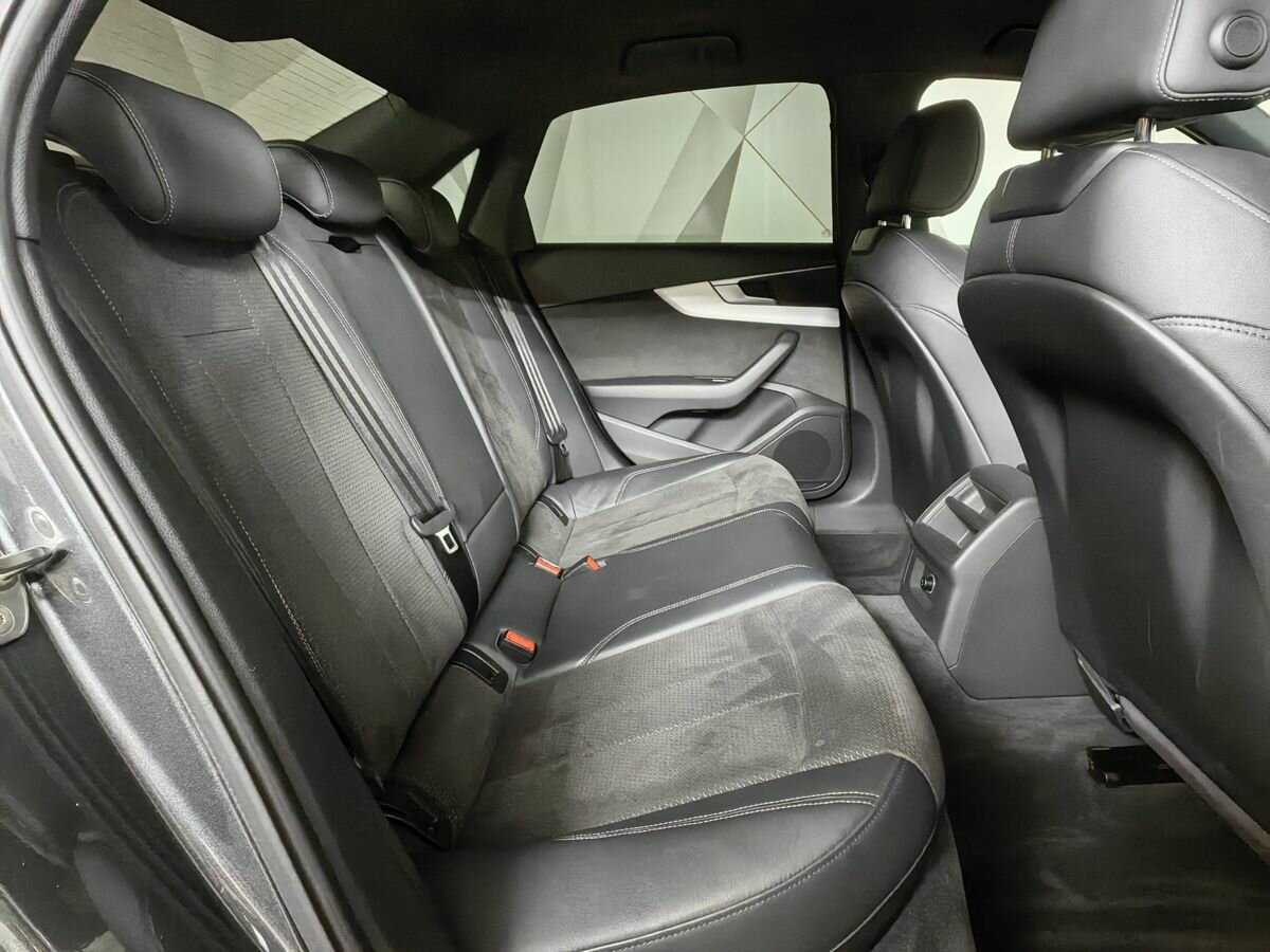 Audi A4, 2017 Фото №12