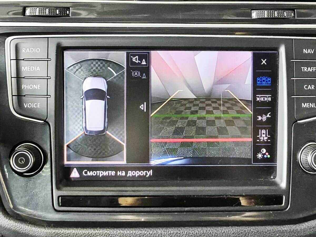 Volkswagen Tiguan, 2017 Фото №16