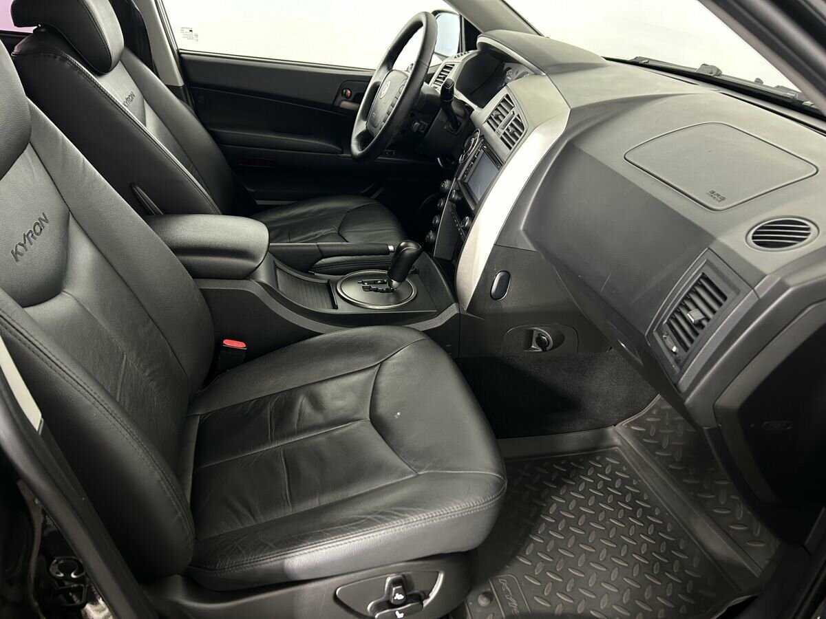 SsangYong Kyron 6-speed, 2013 Фото №14