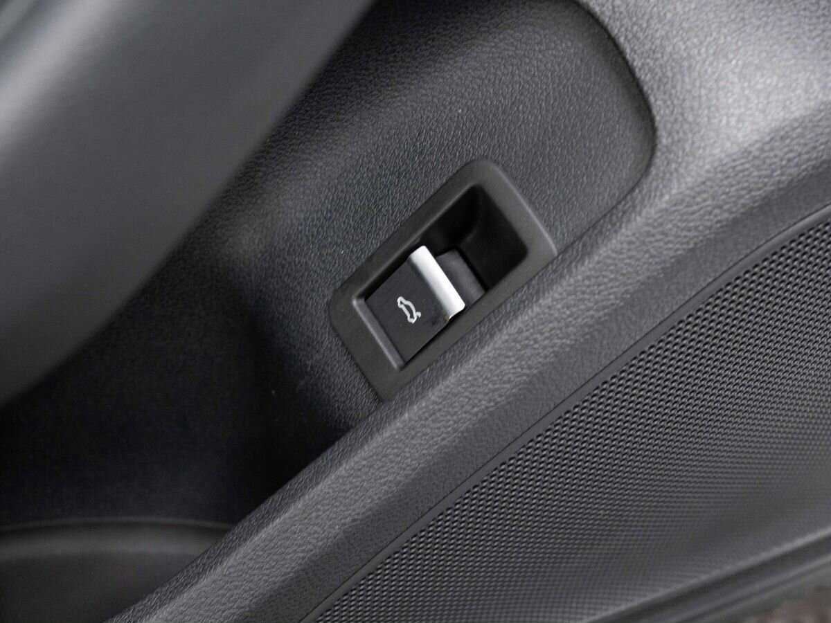 Audi A4 35 TFSI, 2020 Фото №20