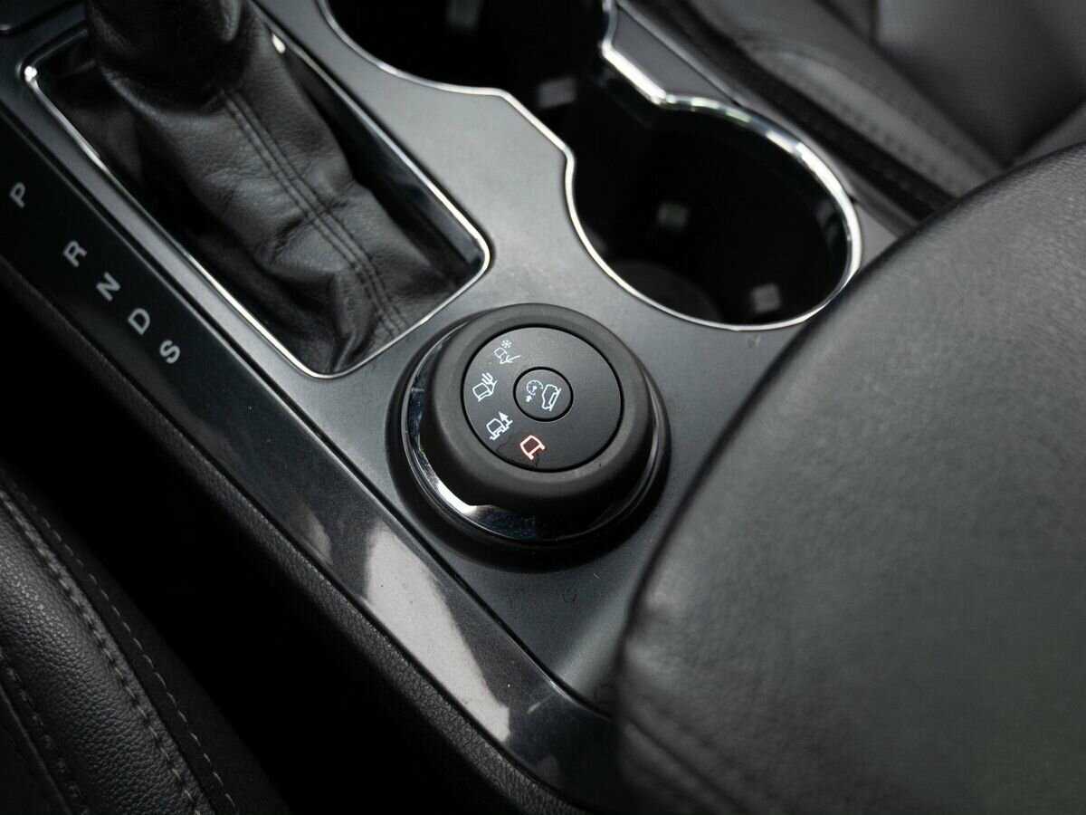 Ford Explorer, 2018 Фото №18