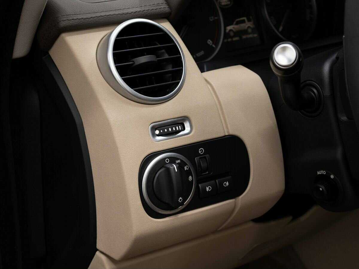 Land Rover Discovery, 2014 Фото №23