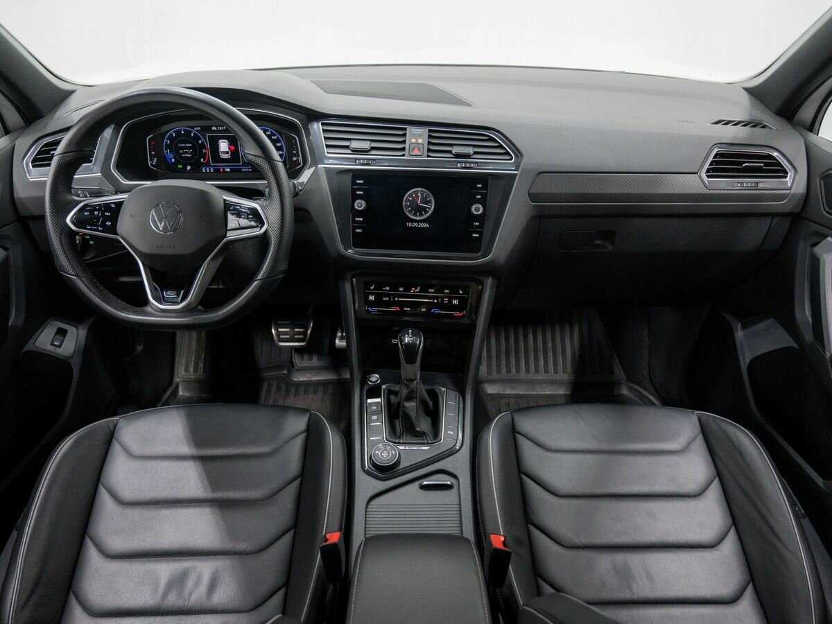 Volkswagen Tiguan, 2022 Фото №11