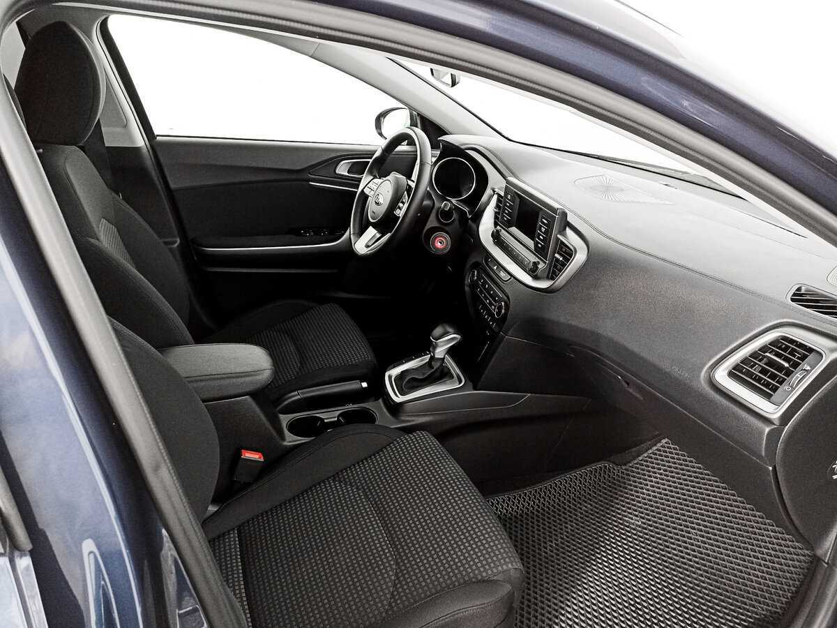 Kia Ceed, 2021 Фото №9