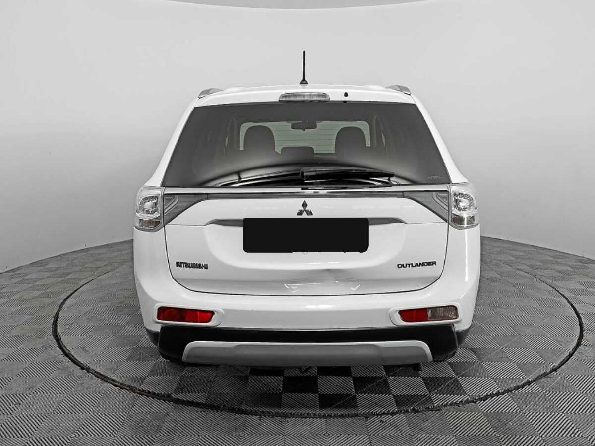 Mitsubishi Outlander, 2014 - 181 002 км. | Фото №5