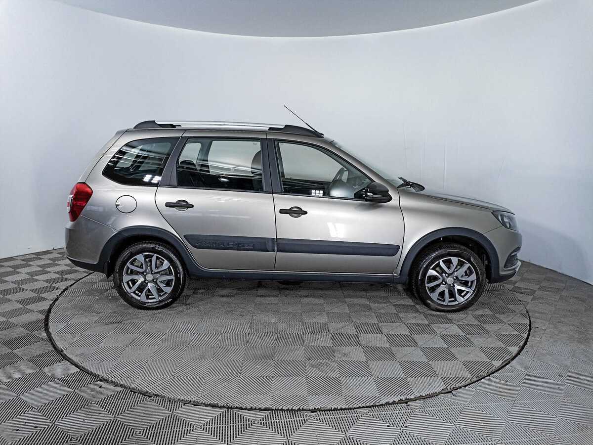 Lada (ВАЗ) Granta Cross, 2020 - 10 601 км. | Фото №4