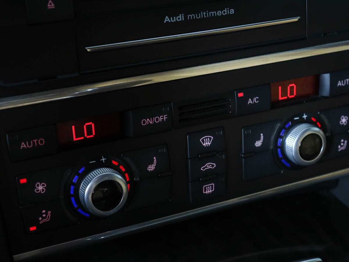 Audi Q7, 2013 Фото №19