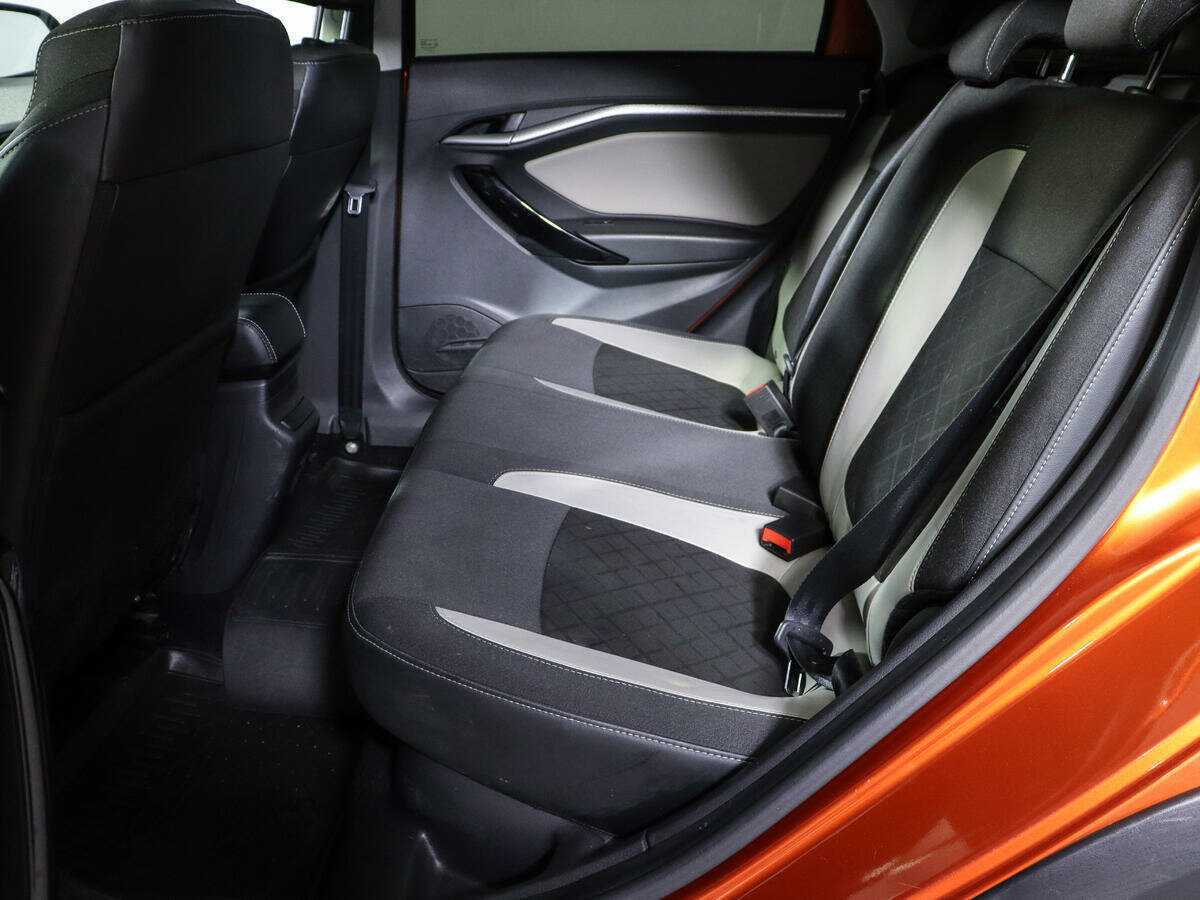 Lada (ВАЗ) Vesta SW Cross, 2018 - 75 960 км. | Фото №6