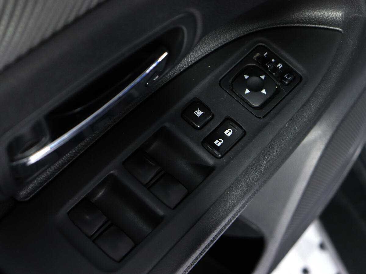 Mitsubishi Outlander, 2013 Фото №16