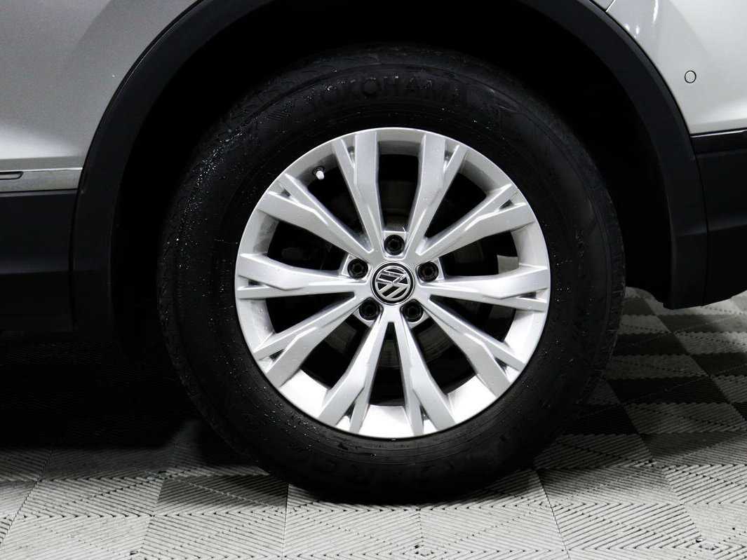Volkswagen Tiguan, 2016 Фото №14
