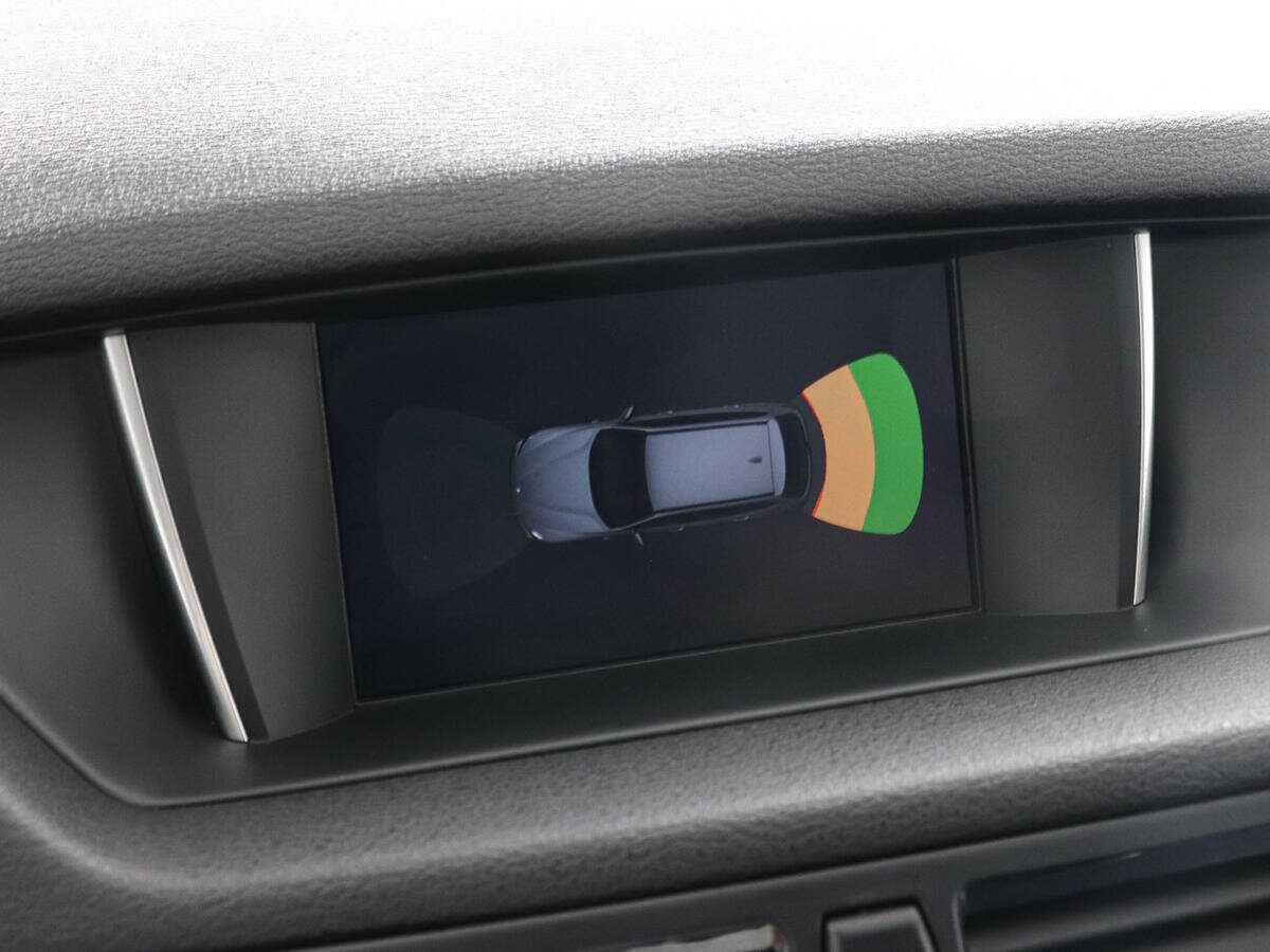 BMW X1 20i, 2013 Фото №16