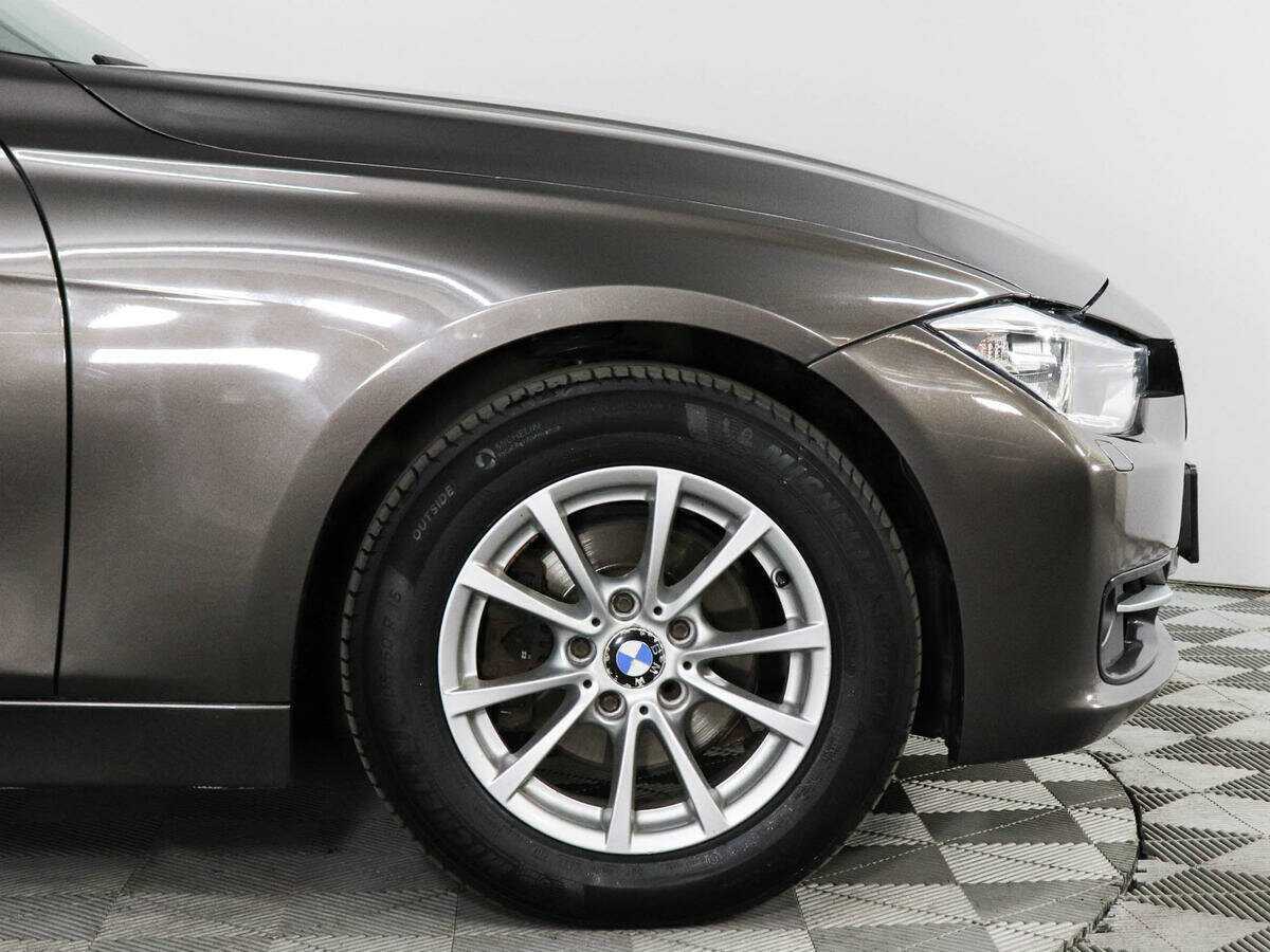 BMW 3 серии 320i, 2013 Фото №8