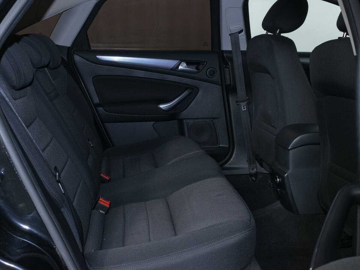 Ford Mondeo, 2013 Фото №13