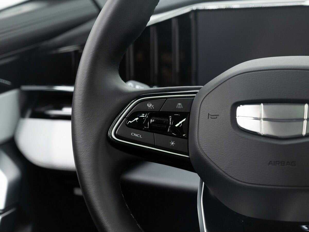 Geely Atlas, 2023 Фото №18