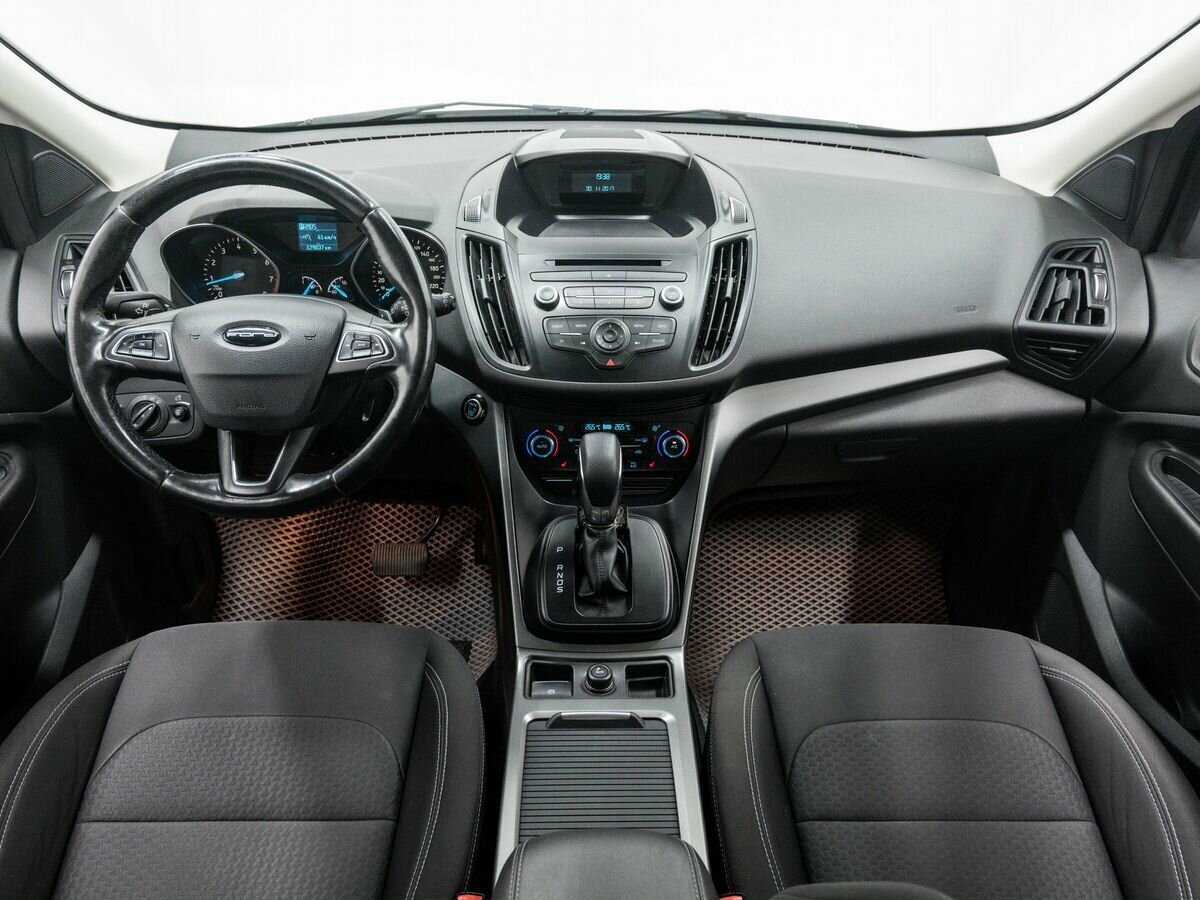 Ford Kuga, 2018 Фото №11