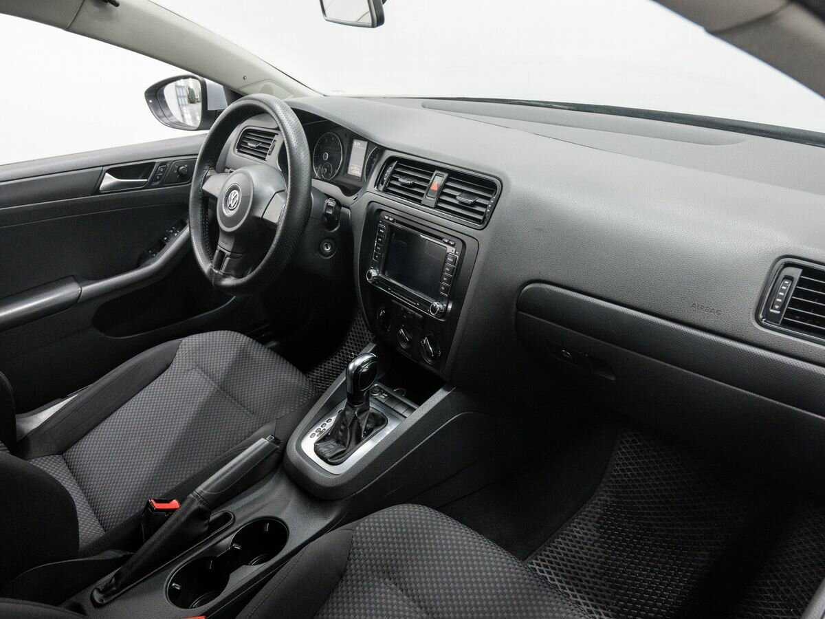 Volkswagen Jetta, 2013 Фото №8