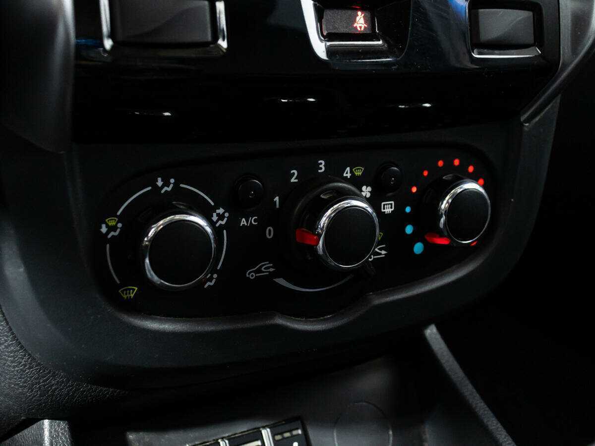 Lada (ВАЗ) Largus Cross, 2021 Фото №17