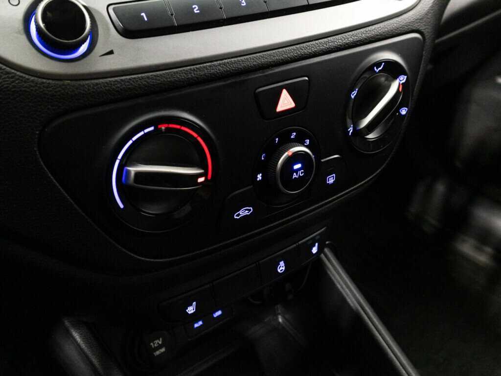 Hyundai Solaris, 2017 Фото №15