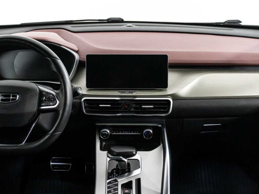 Geely Coolray, 2022 Фото №14