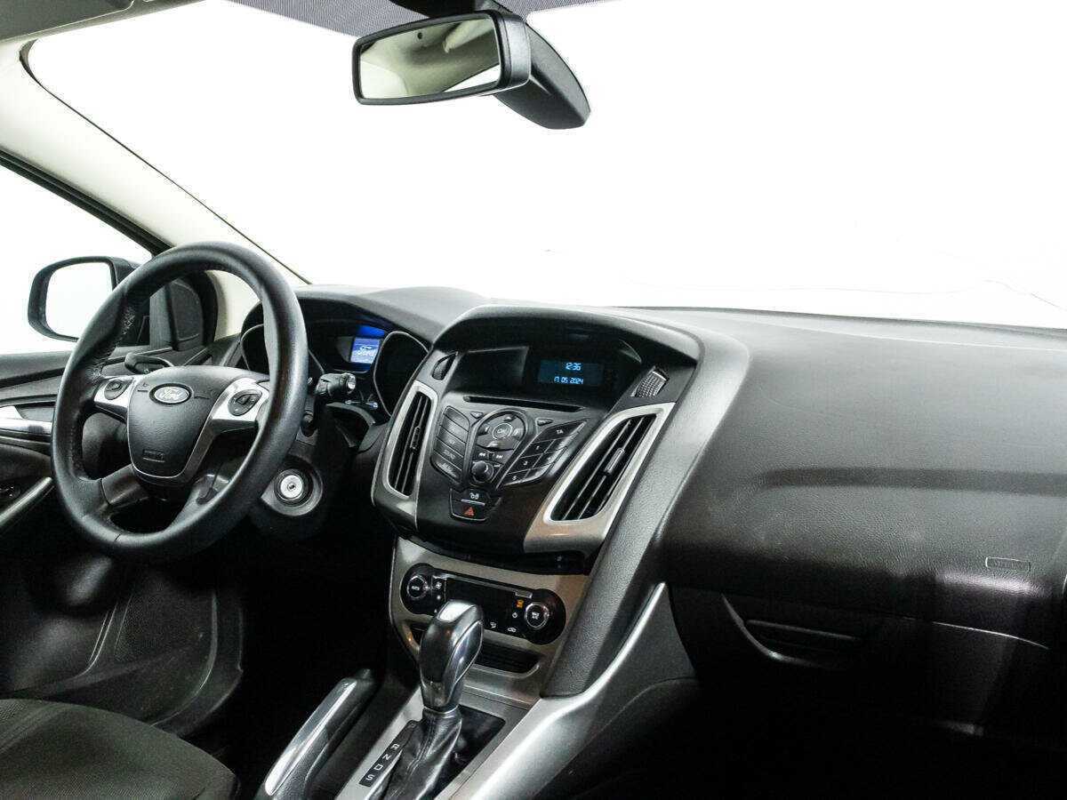 Ford Focus, 2013 Фото №9