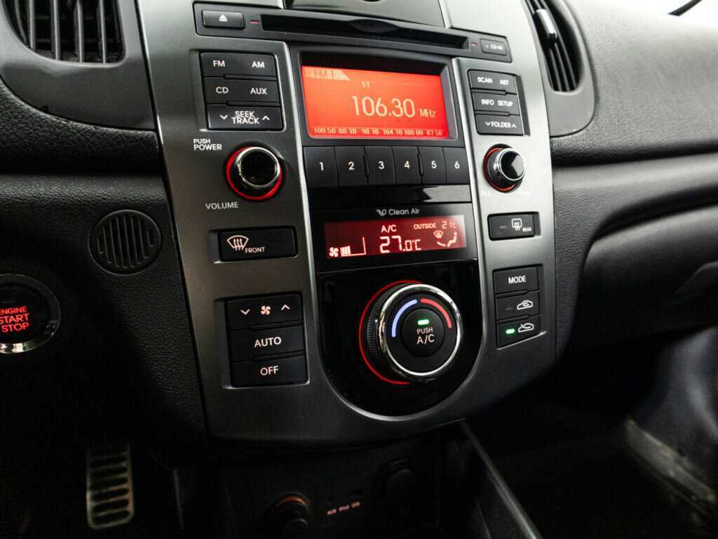 Kia Cerato 6-speed, 2012 Фото №15