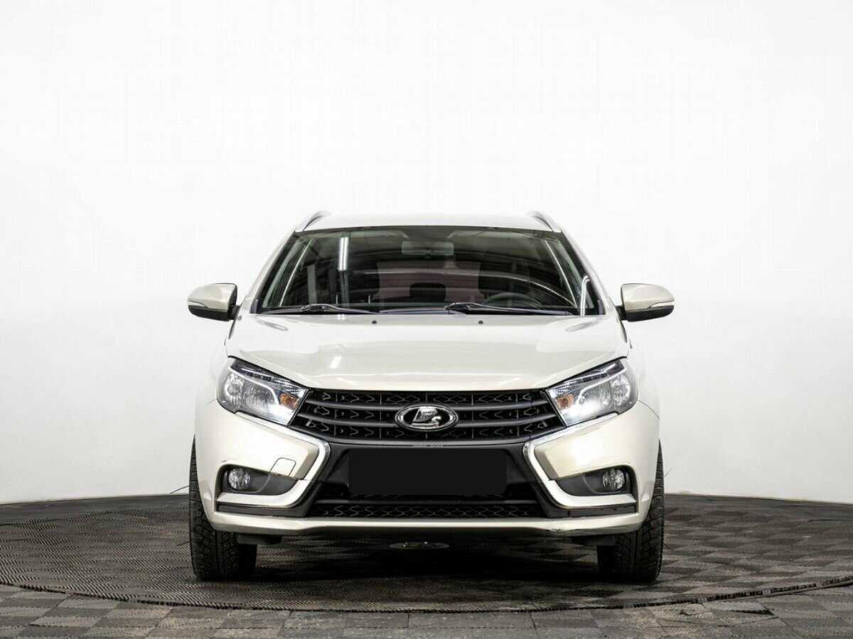 Lada (ВАЗ) Vesta SW, 2019 - 47 000 км. | Фото №2