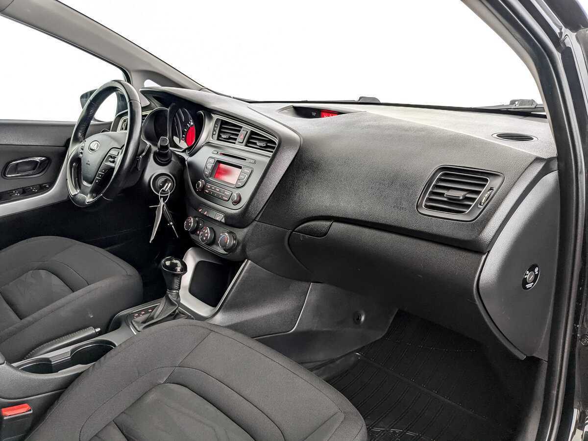 Kia Ceed, 2017 Фото №13