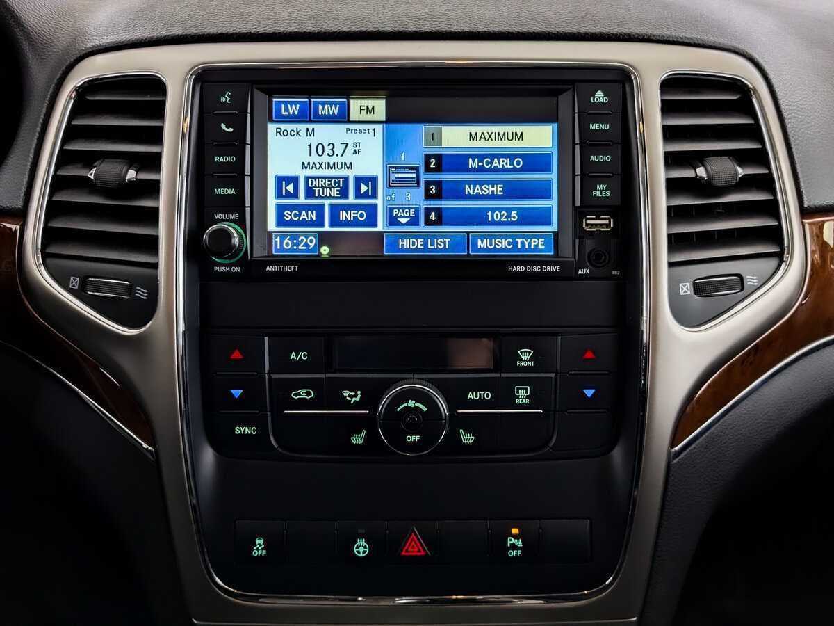 Jeep Grand Cherokee, 2012 Фото №15