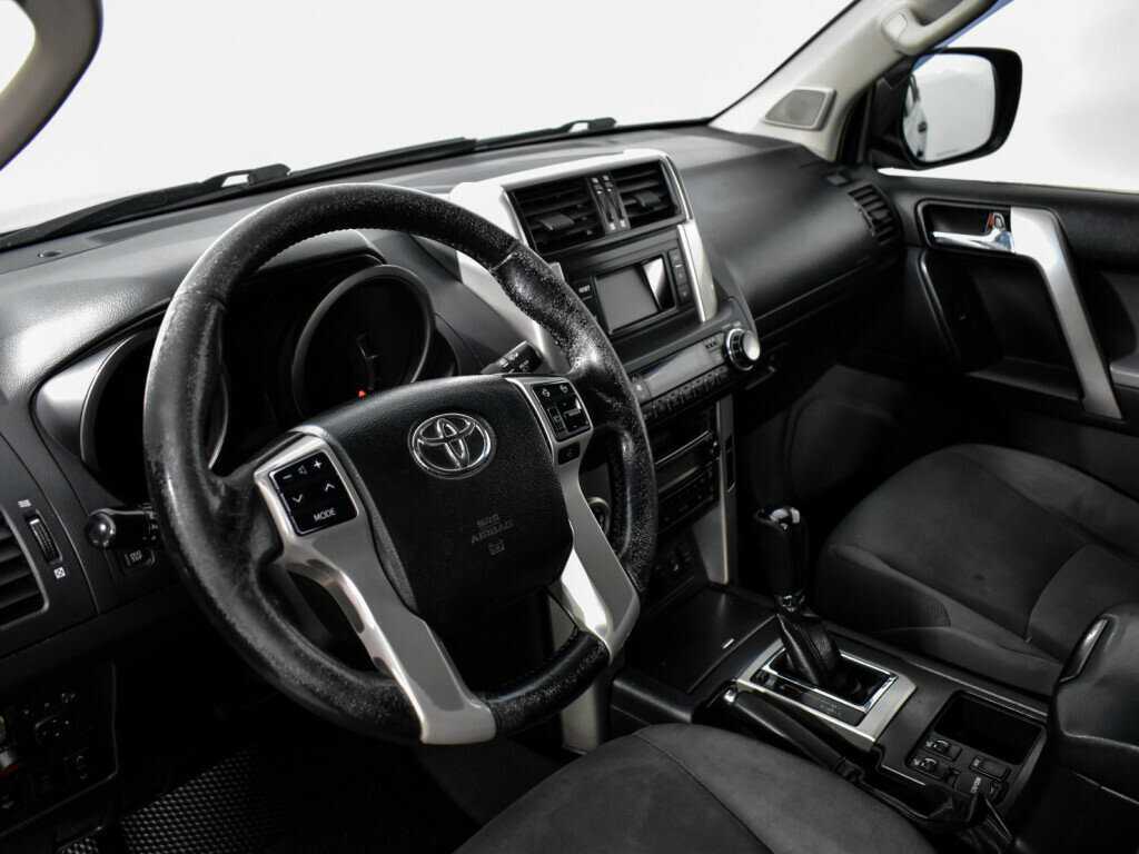 Toyota Land Cruiser Prado, 2013 Фото №9