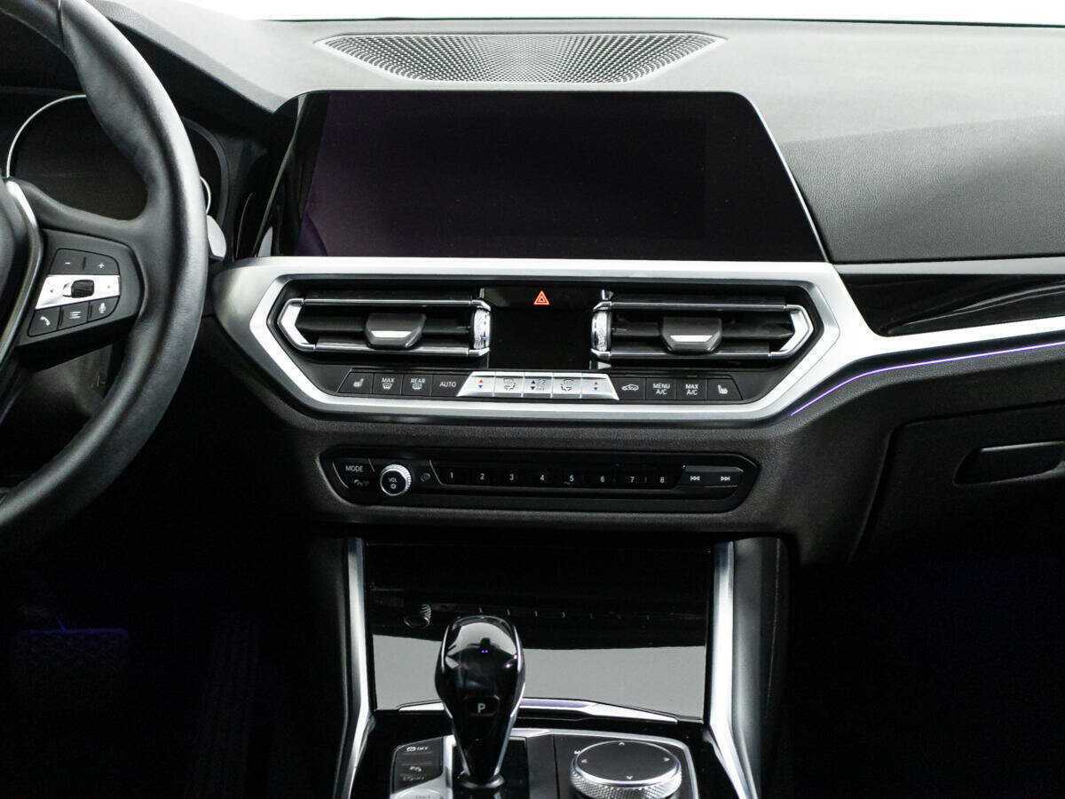 BMW 3 серии 318d, 2020 Фото №13