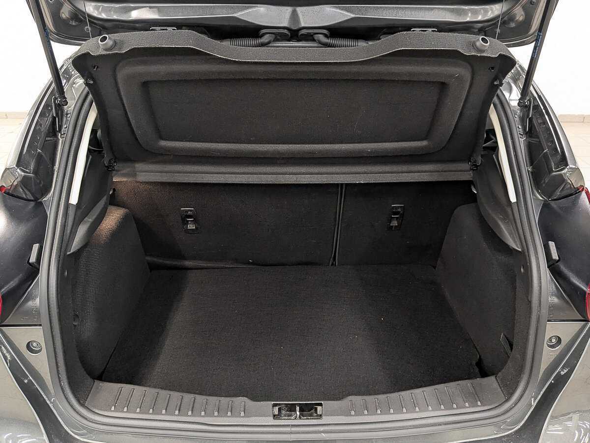 Ford Focus, 2018 Фото №10
