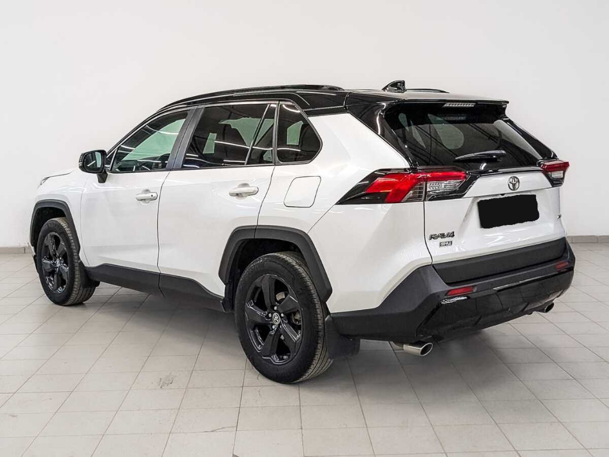 Toyota RAV4, 2021 - 136 072 км. | Фото №7