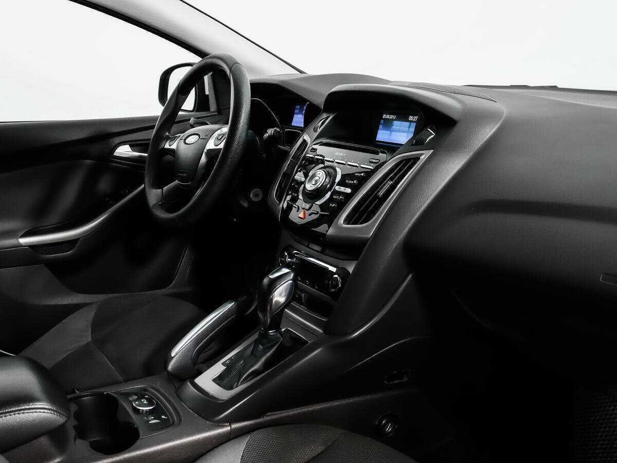 Ford Focus, 2012 Фото №11