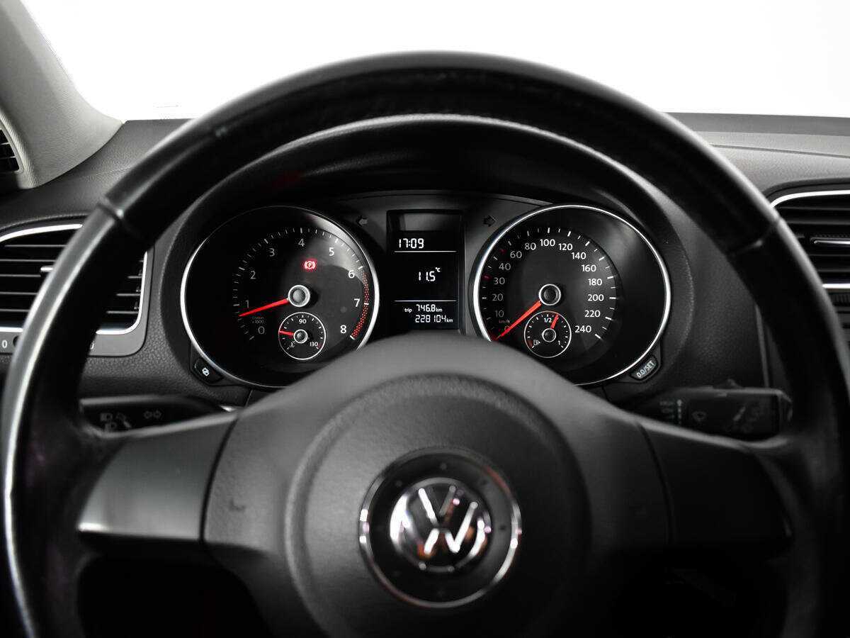 Volkswagen Golf, 2012 Фото №11
