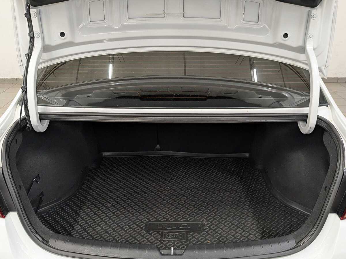 Kia Rio, 2017 Фото №10