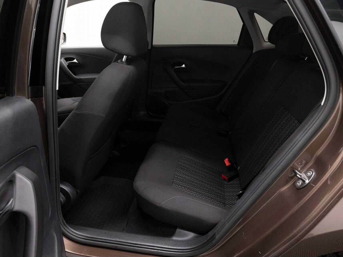 Volkswagen Polo, 2016 Фото №10