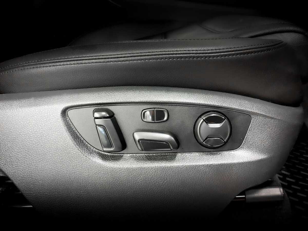 Volkswagen Touareg, 2013 Фото №22