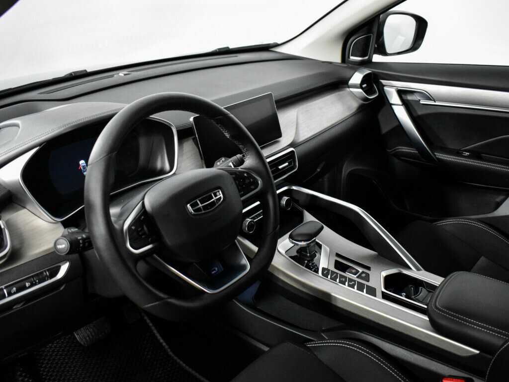 Geely Coolray, 2022 Фото №9