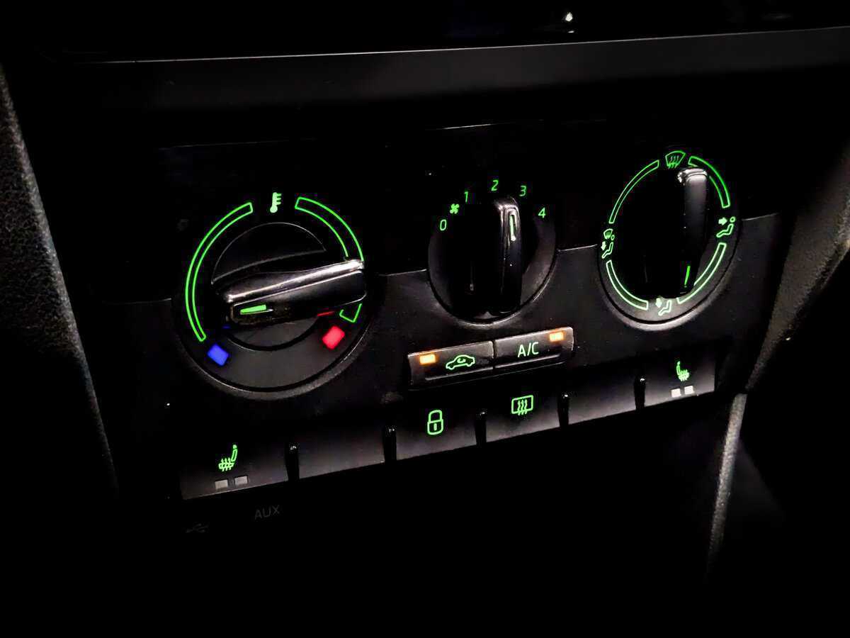 Skoda Rapid, 2017 Фото №25