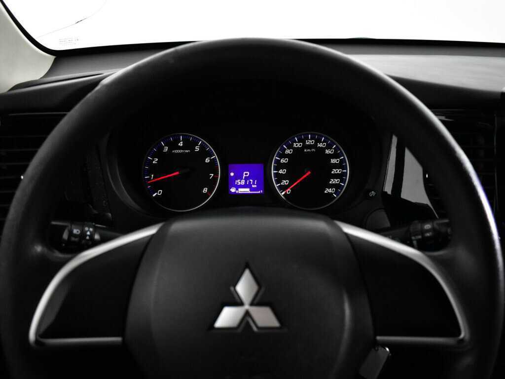 Mitsubishi Outlander, 2014 Фото №11