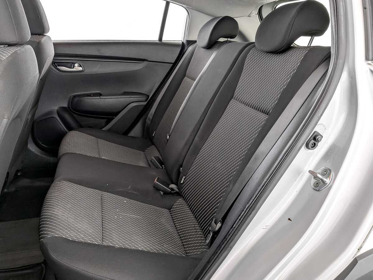 Kia Rio X-Line, 2020 Фото №12