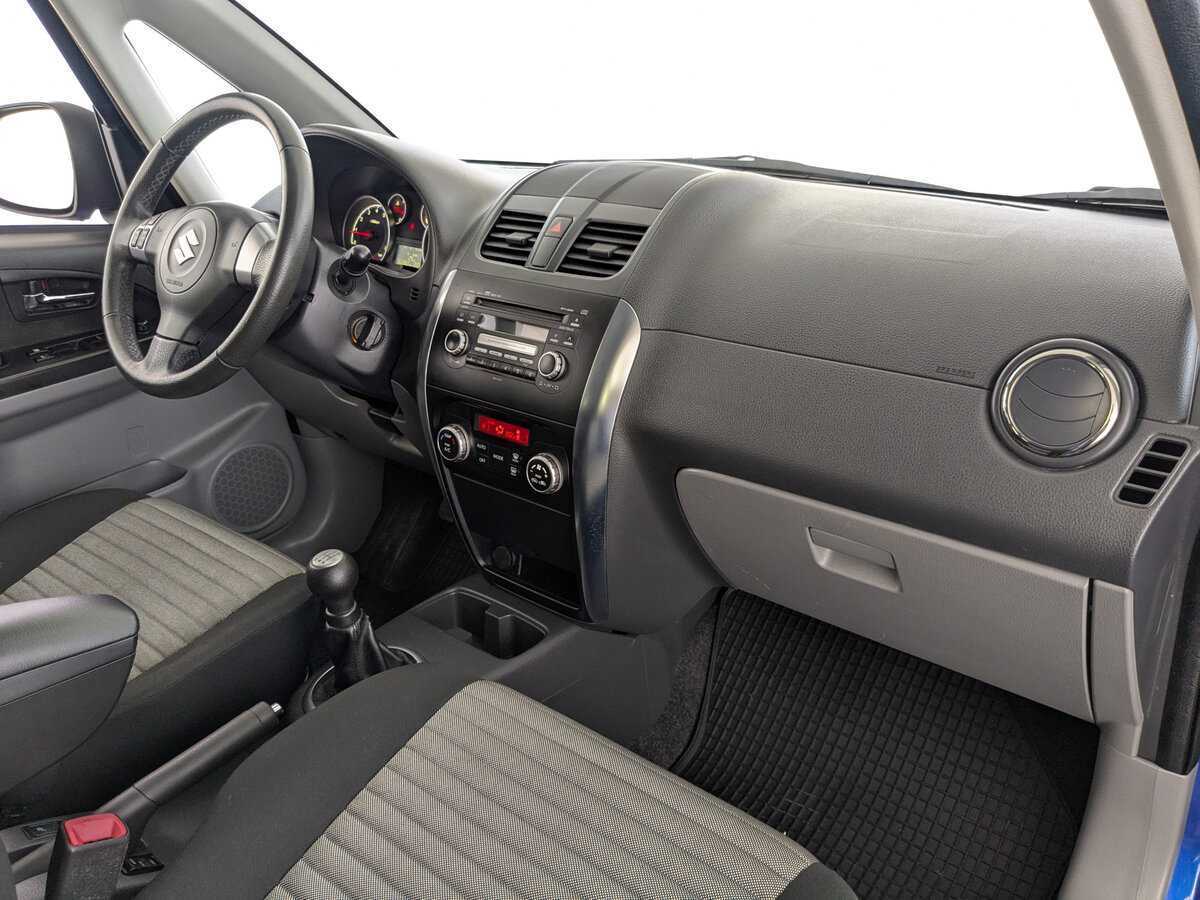 Suzuki SX4, 2012 Фото №11
