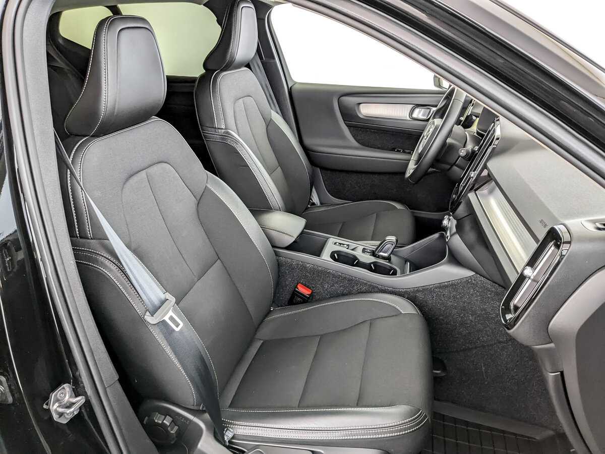 Volvo XC40, 2019 Фото №23