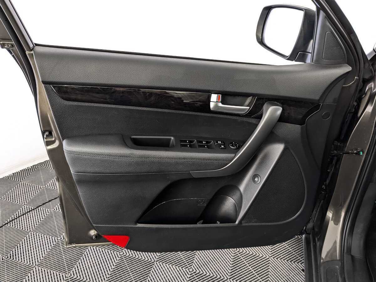 Kia Sorento, 2016 Фото №19